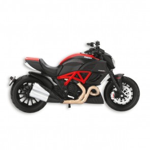 Ducati Diavel Carbon Bike Model